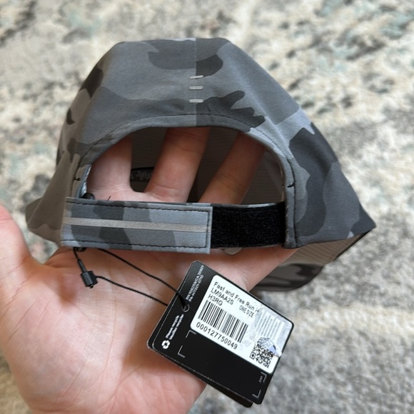 Lululemon Fast and Free Running Hat - Picture 7 of 8